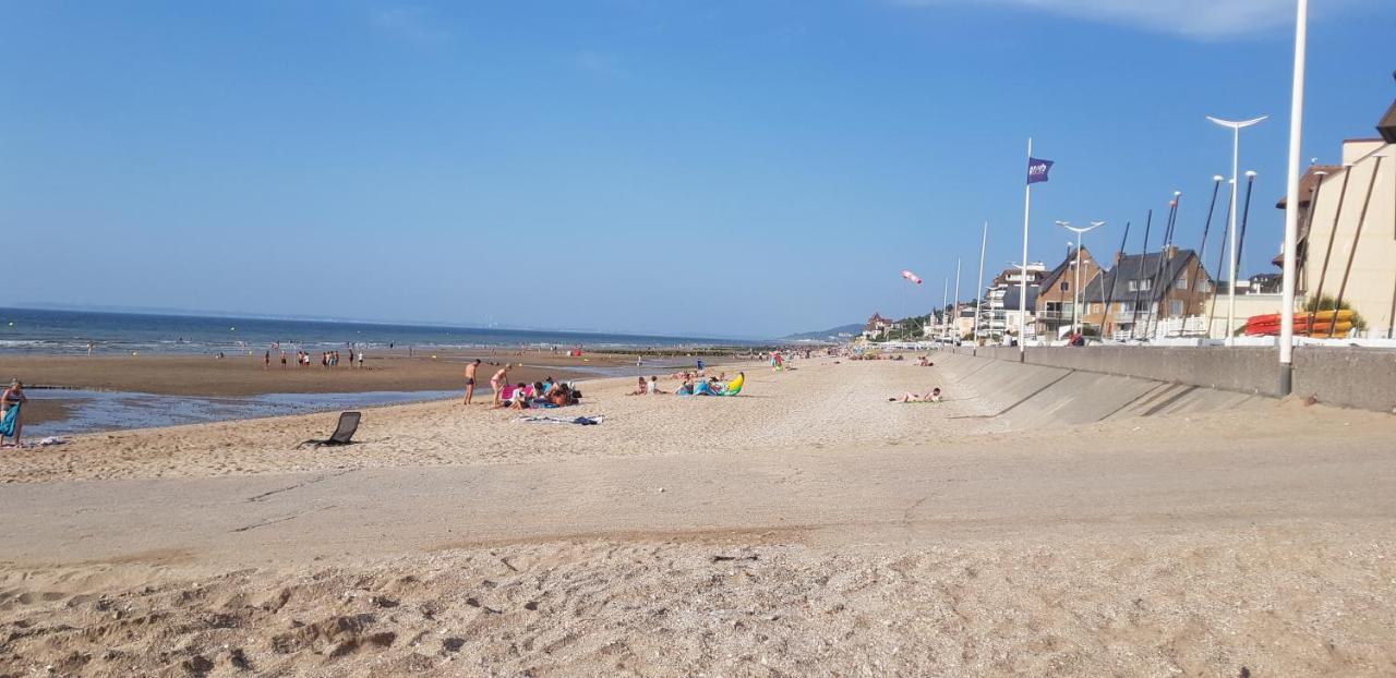 Le Yacht Club1 Lägenhet Blonville-sur-Mer Exteriör bild