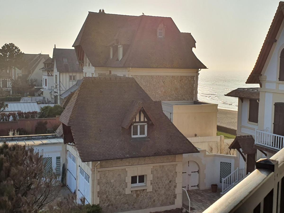Le Yacht Club1 Lägenhet Blonville-sur-Mer Exteriör bild